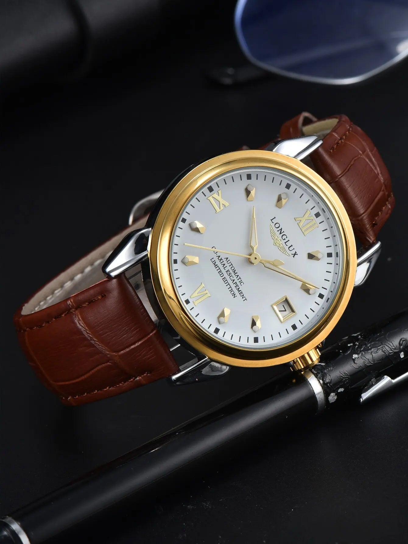 Gearly Auto Leather Date