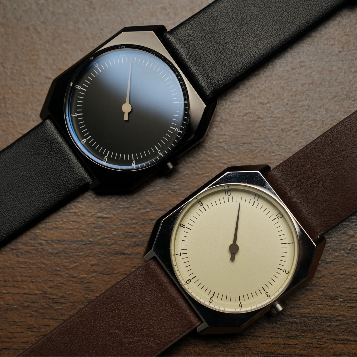 Luxury Vintage Quartz Elegant Premium Timeless Sophisticated Exclusive